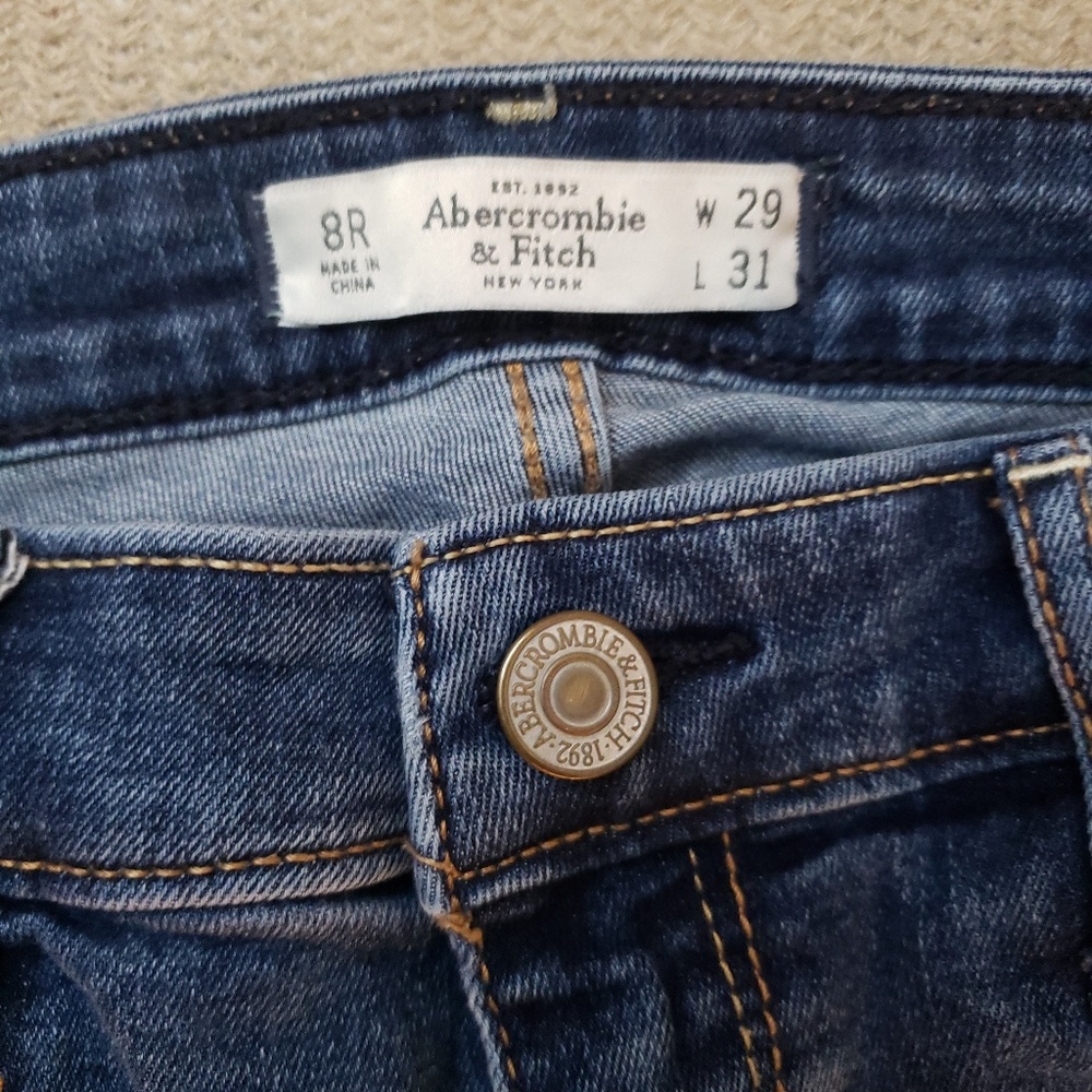 High Rise Jeans - Picture 3 of 4